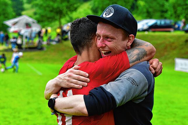 Bild 4: FC Hochrhein steigt in die Bezirksliga auf – und wir haben noch mehr Bilder!