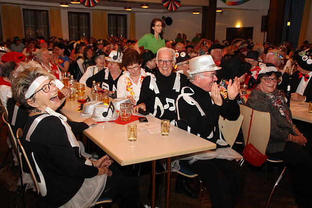 Bild 14: Bilder vom Dreckkübelgschwätz Markdorf: So viel Spaß hatten die Besucher