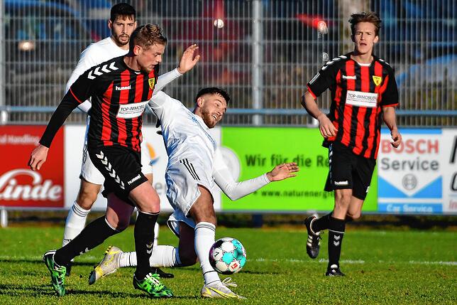 Bild 29: Spitzenreiter FSV Rheinfelden gelingt nur ein 1:1 gegen den SV 08 Laufenburg &ndash; und wir haben die Bilder!