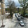 Mit der Einbahnstraße an der Stadtkirche sollte der Verkehr im Residenzbereich reduziert werden, doch immer noch fahren viele &ndash; ...