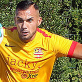 Spieler des Spiels I: An allen fünf Singener Toren beteiligt, drei davon selbst erzielt. Marcel Simsek ist eindeutig der Spieler des Spiels.