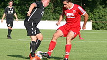 Devin Sarikaya (DJK Villingen/links) und Peter Kerler (SV Hinterzarten) standen sich im Finale des Blitzturniers gegenüber. Hinterzarten ...