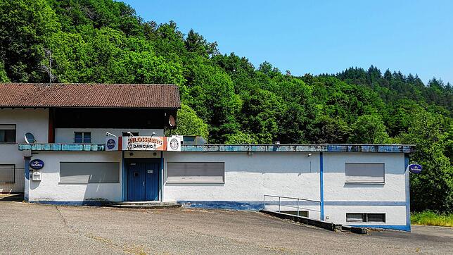 So präsentiert sich das „Schlossberg Dancing“ heute. Wegen eines Tötungsdelikts wird das Lokal im Volksmund immer noch Café ...