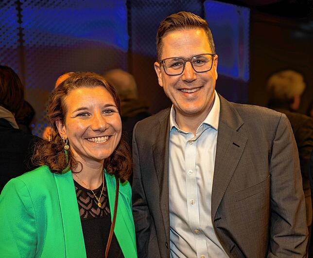 Matthias Kiechle, Geschäftsführer der SÜDKURIER-Tochter SK ONE, und Nicole Amann vom Netzwerk Cyberlago.