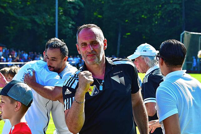 Bild 8: SV 08 Laufenburg steigt nach 2:1 gegen 1. SV Mörsch in die Verbandsliga auf – wir haben Fotos! (I)
