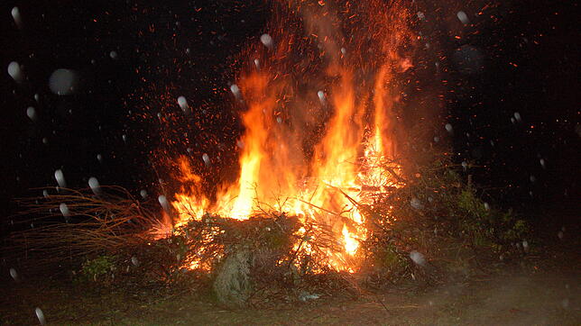 Auf den Höhen lodern am Wochenende wieder die Fasnachtsfeuer.