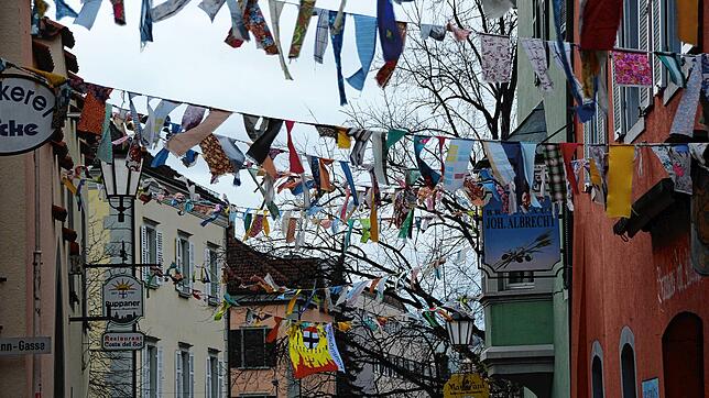 Bild : In Konstanz herrscht in der Fasnacht Vernunft statt Narrenfreiheit: &bdquo;Das Wecken morgens ist kein triftiger Grund&ldquo;