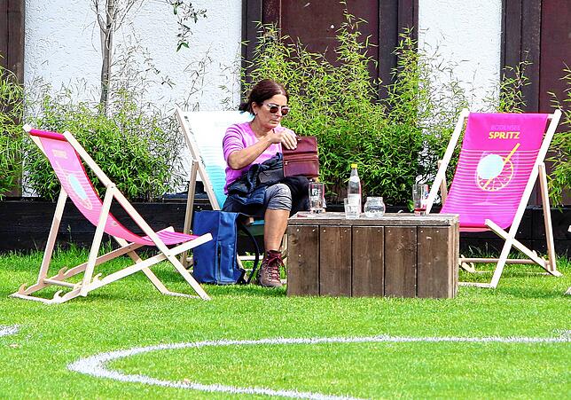 Bild 19: Souveräner 6:1-Erfolg des Tabellenführers FC RW Salem. Wir haben die besten Bilder!