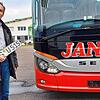 Ohne Kennzeichen: Aus Kostengründen hatte Busunternehmer Janzen seine Busse zeitweise abgemeldet.