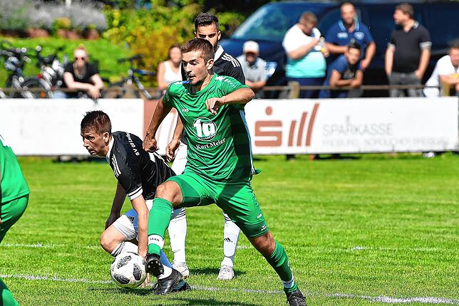 Bild 18: Abschlussschwacher SV 08 Laufenburg muss sich mit Punkt beim FC Freiburg-St. Georgen begnügen &ndash; und wir haben Bilder!