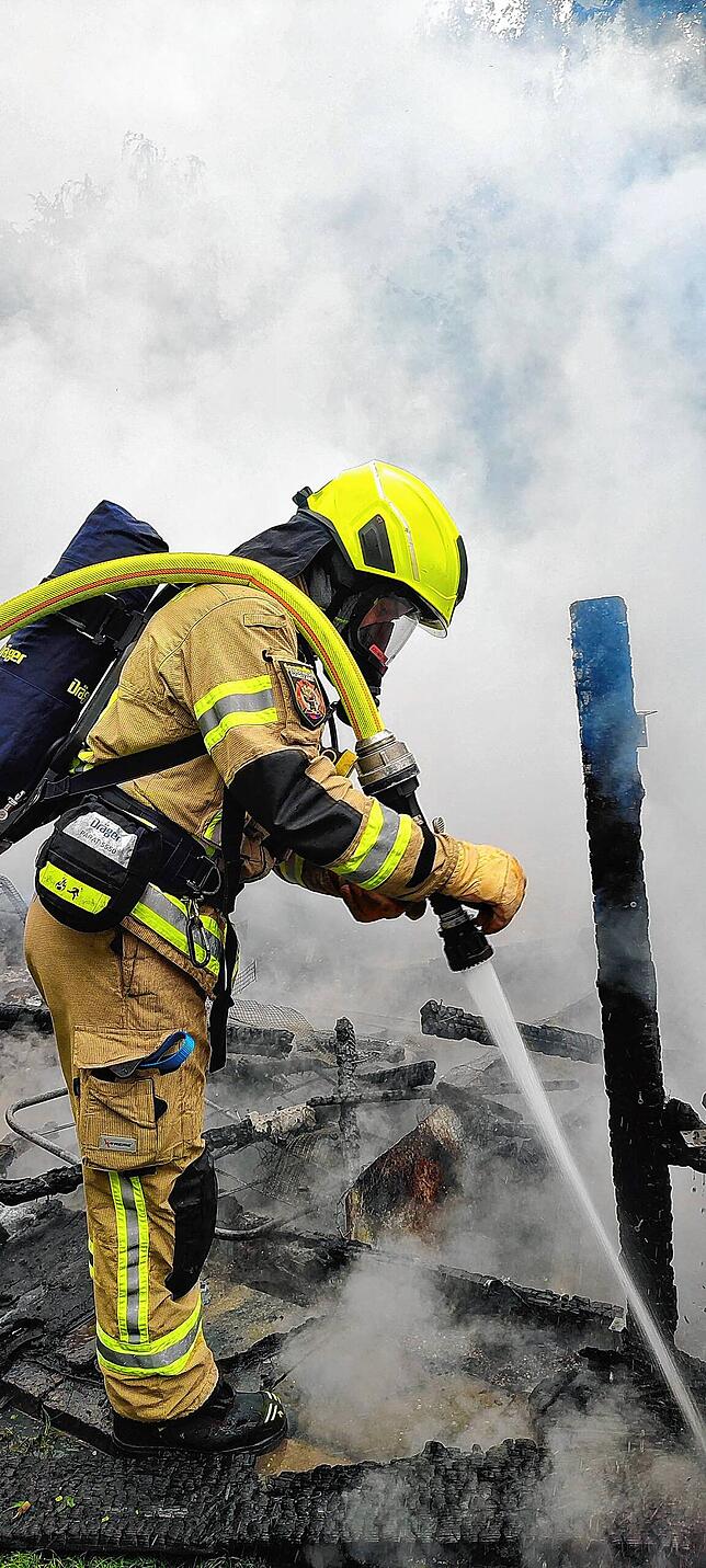Die Feuerwehr hatte alle Hände voll zu tun.