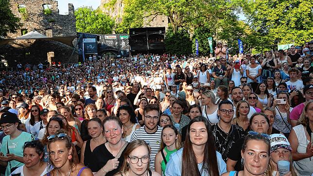 Bild 24: Lea und Lotte verzaubern das Publikum auf dem Hohentwiel &ndash; Bilder von Lotte Teil 2