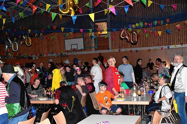 Bild 25: Bilder vom Bunten Abend in Heudorf am Fasnachstsfreitag