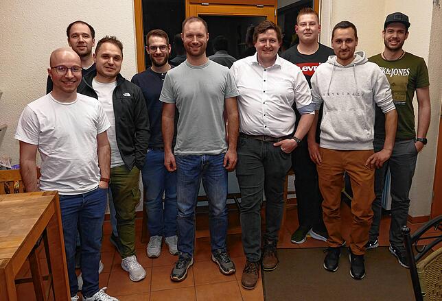 Die Motorsportfreunde Pfohren planen eine fulminante Mofa Mania. Manuel Roth (Archivbild von 2024, von links), Rafael Wesle, Christoph ...