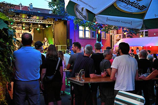 Bild 28: Sommer, Musik, gute Laune: So feierte Gurtweil das Gurtwiil Open Air 2025 - Das sind die besten Bilder