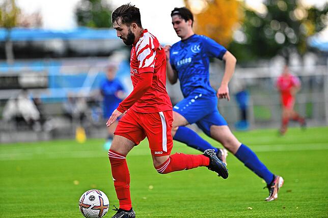 Bild 16: FC Schlüchttal unterliegt mit 1:2 beim TuS Efringen-Kirchen &ndash; und wir haben Bilder!