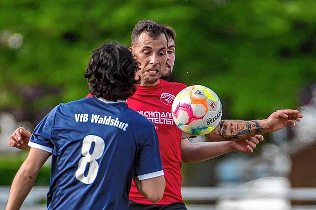 Bild 15: VfB Waldshut besiegt den FC Hochrhein mit 2:0 &ndash; und wir haben Bilder!