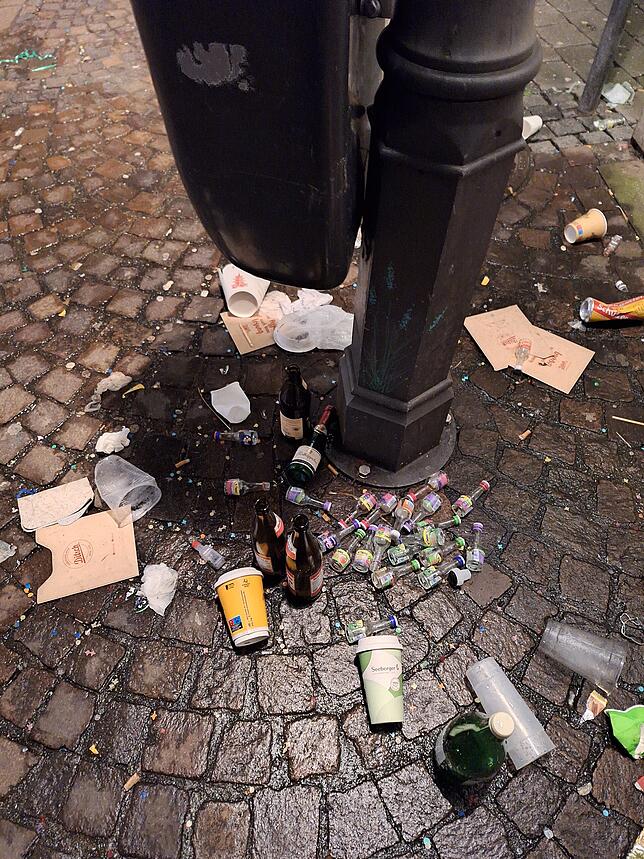Besonders ärgerlich findet Sven Honold die „Klöpferle“-Fläschchen.