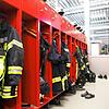 (Symbolbild) Einsatz für die Konstanzer Feuerwehr in der Nacht zum Montag. Die Einsatzkräfte mussten eine durch den starken Wind ...