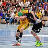 Hart umkämpftes vorletztes Heimspiel: Der Konstanzer Lars Michelberger (links) im Duell mit Peter Walz vom ThSV Eisenach.