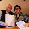 Gerda und Hans Sorychta setzen sich aus Angst vor einem möglichen Brand für ein Verbot von Silvesterfeuerwerk in den Waldshuter ...