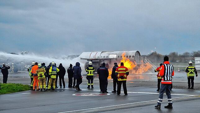 Bild 4: Notfallübung am Bodensee Airport – Die besten Bilder