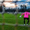 Es ist noch nicht aller Tage Abend: Der FC 08 Bad Säckingen kann im Spitzenspiel beim SV BW Murg mit einem Sieg die Tabellenführung in ...