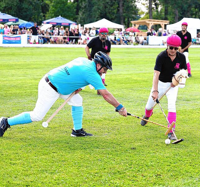 Bild 22: Steckenpferd-Poloturnier: die schönsten Bilder .- Teil 1