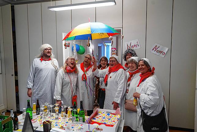 Bild 2: So ausgelassen feiern Kinder beim Narro-Zunft-Umzug in Waldshut – Die schönsten Fotos!