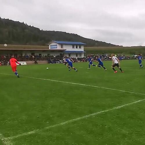 Benedikt Illmann erhöht auf 0:2