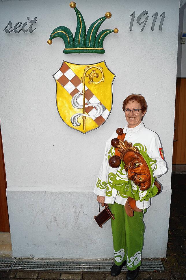 Elisabeth Schweizer lebt sei 1986 in Stefansfeld und möchte die Fastnachtstradition hier hochhalten.