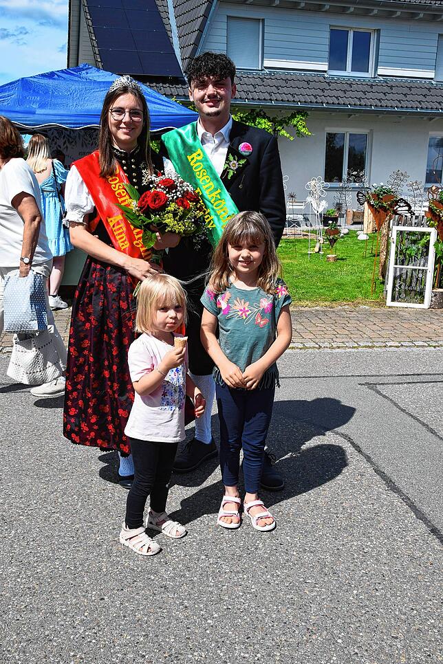 Bild 14: So schön sind die 53. Rosentage in Nöggenschwiel am Samstag (Teil 1)