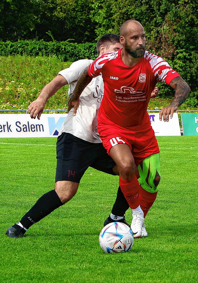 Bild 4: Die besten Bilder vom Bezirksligaderby zwischen dem FC RW Salem und dem SV Deggenhausertal