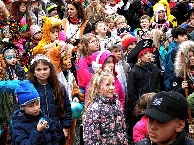 Bild 7: Alle Bilder vom Rathaussturm in Öhningen