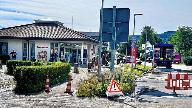 Feuerwehren und Technisches Hilfswerk waren am 26. Juni in Oberteuringen im Großeinsatz. Beim Landkreis arbeitet man nun die Folgen des ...