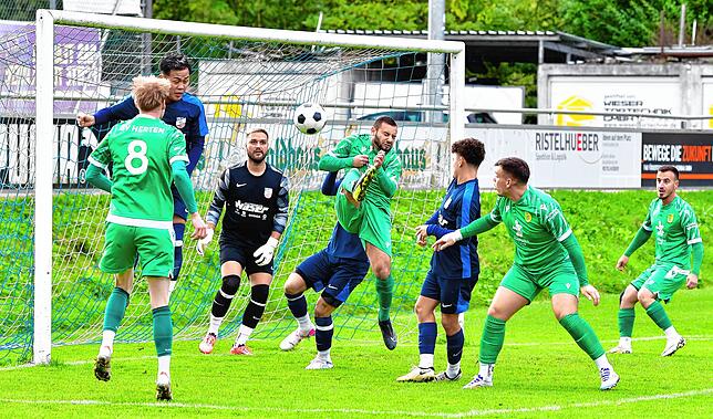 Bild 6: SV Herten siegt 3:2 beim VfB Waldshut – und wir haben Bilder!