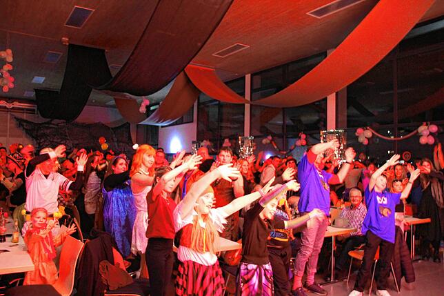 Bild 17: Bilder vom Bunten Abend Eggingen &ndash; Teil 1