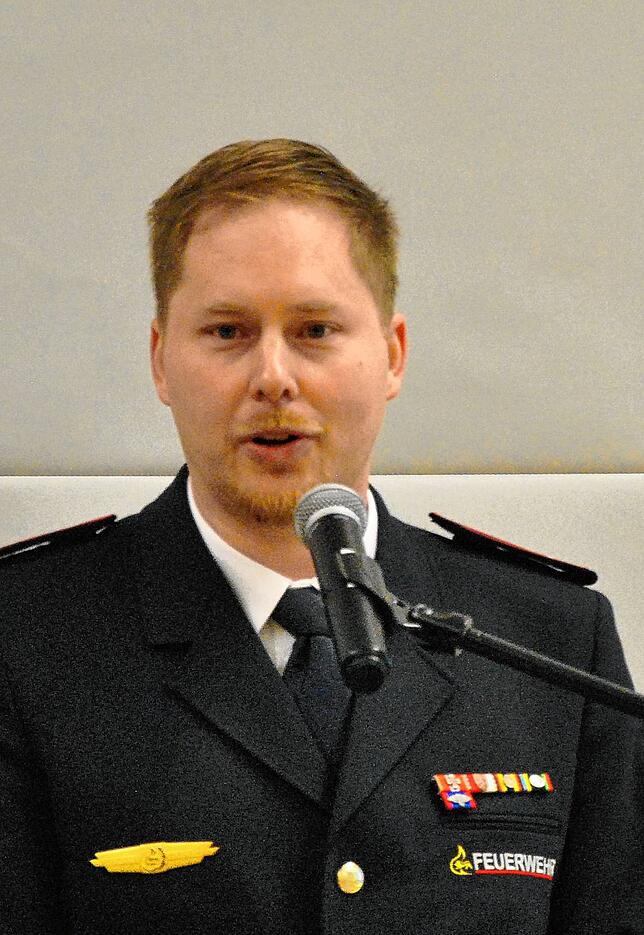 Christian Siebold hat als neuer Gesamtkommandant nicht nur große Fußstapfen auszufüllen sondern darf eine Feuerwehr weiterentwickeln, ...