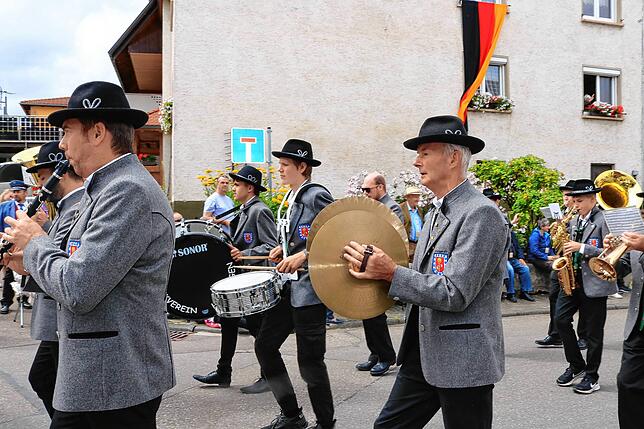 Bild 1: Drei Tage lang feierte Unadingen das Geranienfest
