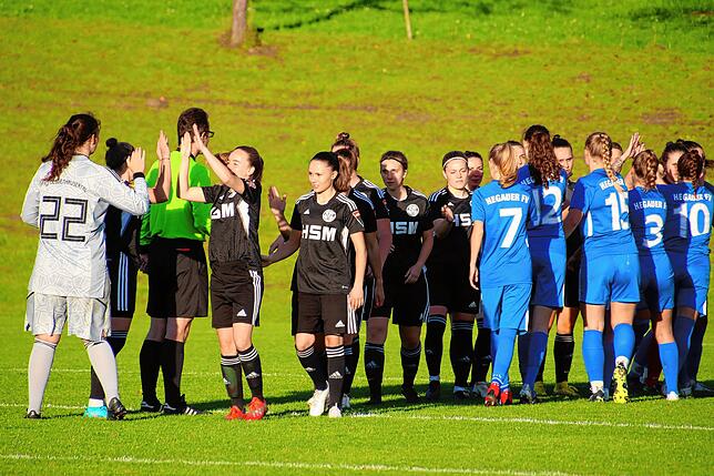 Bild 1: Bilder der Pokal-Partie zwischen dem SV Deggenhausertal und dem Hegauer FV