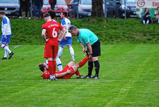 Bild 7: FC Geißlingen gewinnt Derby beim FC Grießen mit 3:1 &ndash; und wir haben Bilder!