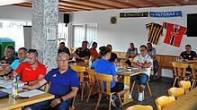 17 der 18 Vereine waren am Samstag beim Staffeltag der Bezirksliga Schwarzwald im Clubhaus des FC Bräunlingen vertreten.