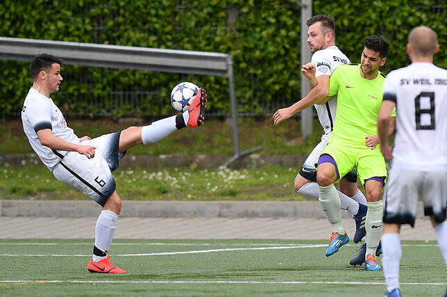 Bild 16: SV Weil II besiegt den SV Buch mit 4:0 &ndash; und wir haben die Bilder!