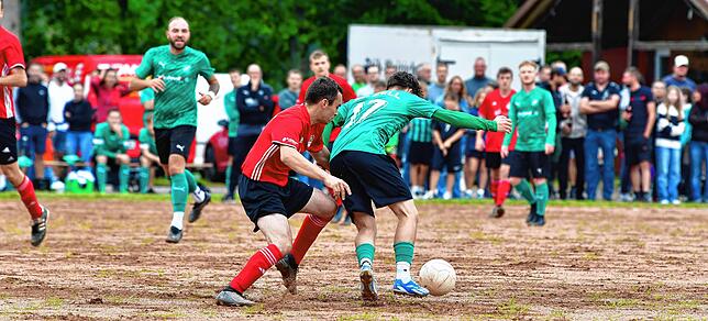 Bild 28: FC Zell siegt 4:1 beim „roten Dino“ SV Häg-Ehrsberg – und wir haben Bilder!