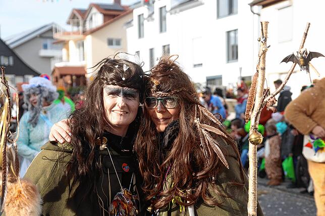 Bild 16: So bunt war der große Umzug beim Seenarrentreffen in Allensbach 2024 &ndash; Teil 1