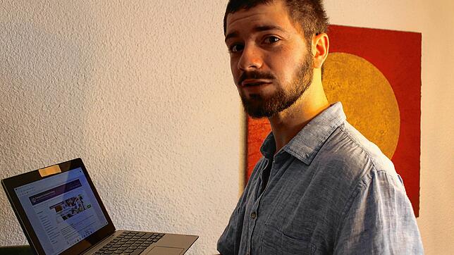 Seit der Corona-Krise sind die Hochschulen gezwungen, ihre Lehre ins Internet zu verlagern, auch Christoph Rogg ist davon betroffen.