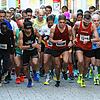 Abgesagt: Der für Juli vorgesehene 16. Trompeterlauf in Bad Säckingen &ndash; hier der Start von 2019 mit Sieger Omar Tareq (vorn, ...