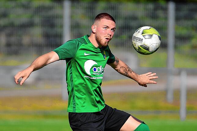 Bild 21: SV Herten setzt sich mit 3:1 gegen den weiter punktlosen FC Schlüchttal durch &ndash; und wir haben die Bilder!