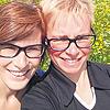 Ost und West glücklich vereint: SÜDKURIER-Redakteurin Angelika Wohlfrom und ihre Frau Ira bei einem Ausflug auf die Schwäbische Alb.