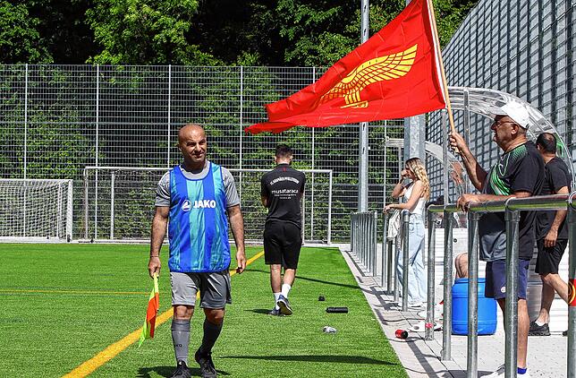Bild 14: Linzgauer Titelparty! So bejubelt der FC Aramäer Pfullendorf die Meisterschaft